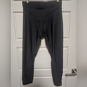 Alo Yoga 7/8 High-Waist Airlift Rebel Legging
